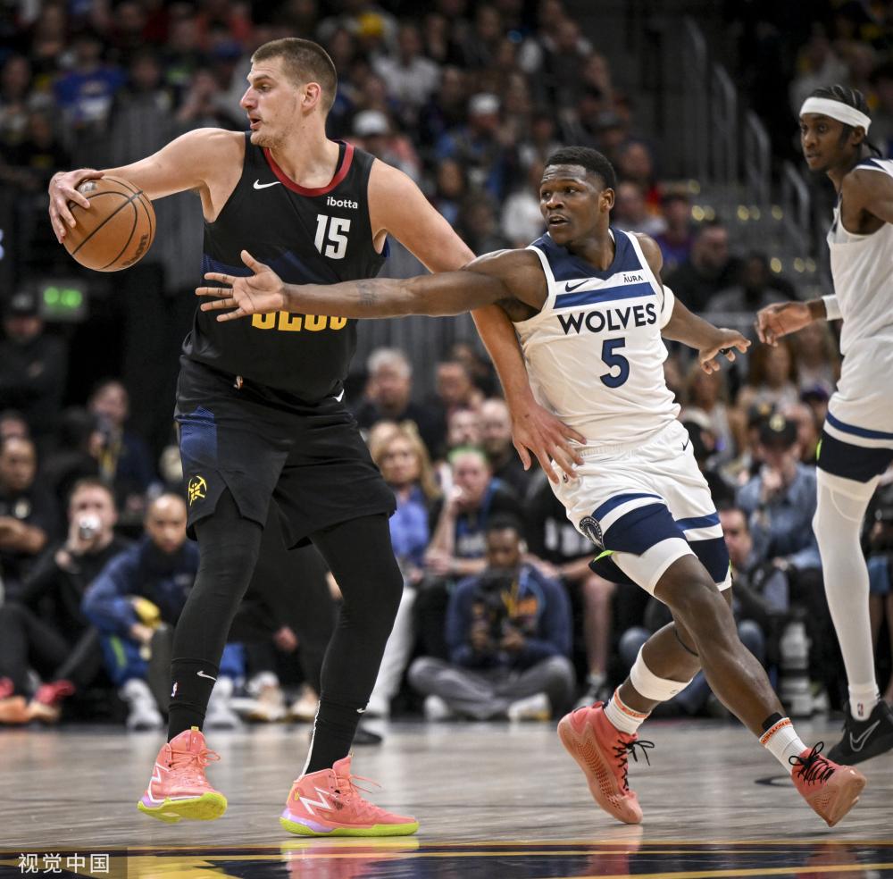 了外界对她 了外界对她