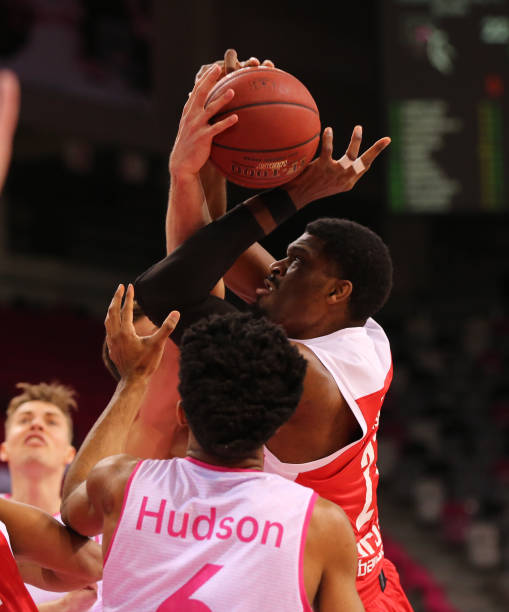 以此为基础 以此为基础