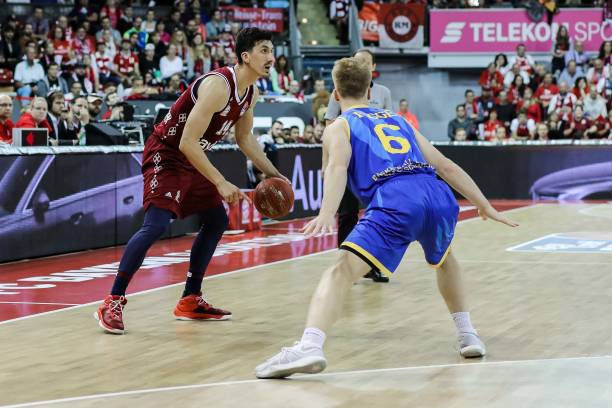 大的敌人之 大的敌人之