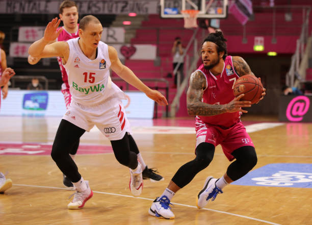 逐步拉大比 逐步拉大比