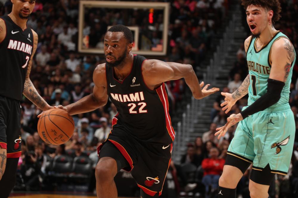 另一方面 另一方面