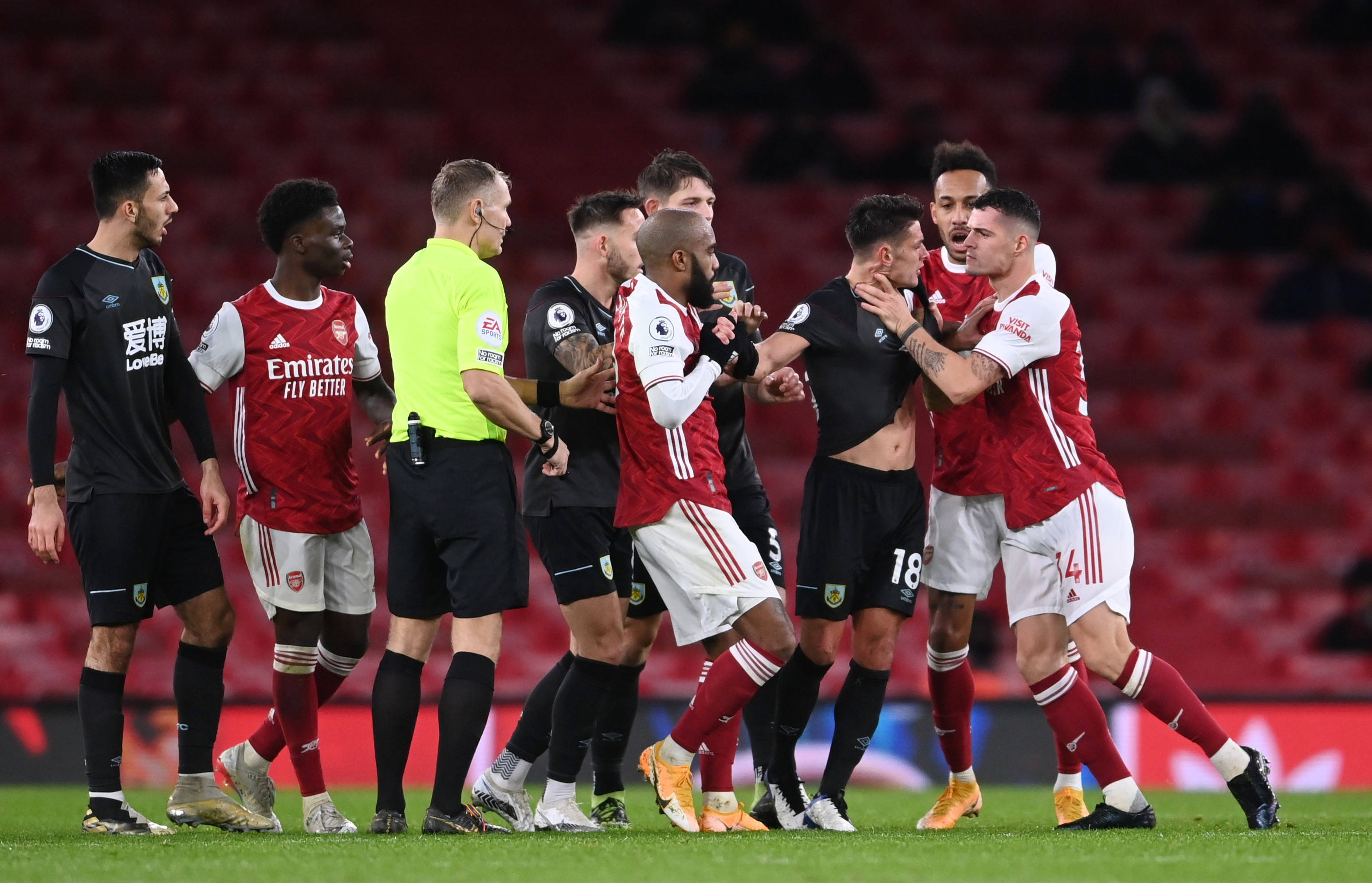 再在换人窗 再在换人窗